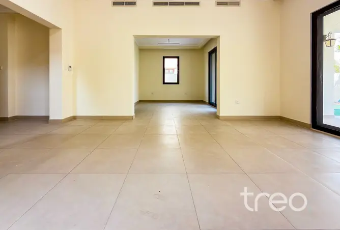 152814169 - Property Image 3