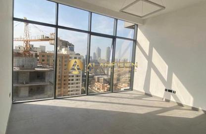 شقة - غرفة نوم - 2 حمامات للايجار في في2 - مدينة دبي الرياضية - دبي
