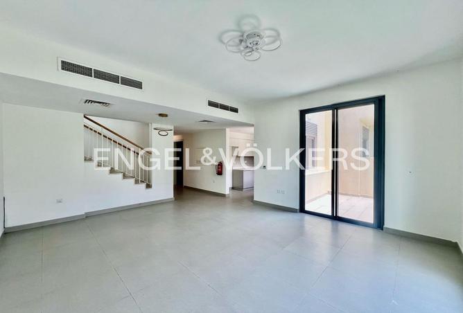 64427997 - Property Image 2