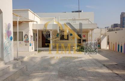 Villa - Studio - 7+ Bathrooms for rent in Al Rumailah building - Al Rumailah 2 - Al Rumaila - Ajman
