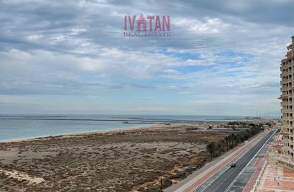 Apartment - 2 Bedrooms - 3 Bathrooms for sale in Royal Breeze 1 - Royal Breeze - Al Hamra Village - Ras Al Khaimah