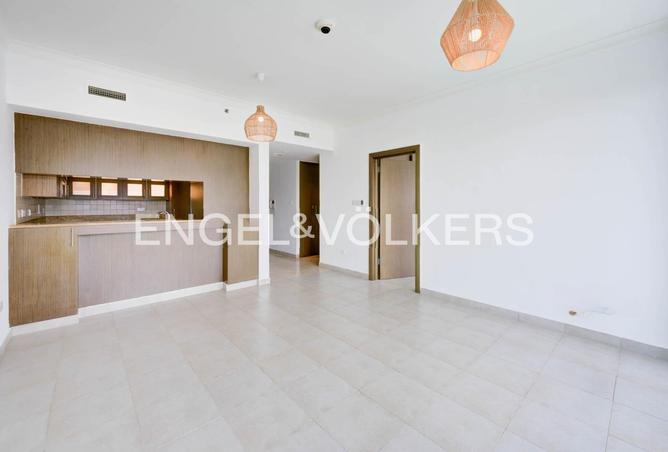 82792649 - Property Main Image