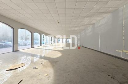 Show Room - Studio - 7+ Bathrooms for rent in Rabdan - Abu Dhabi