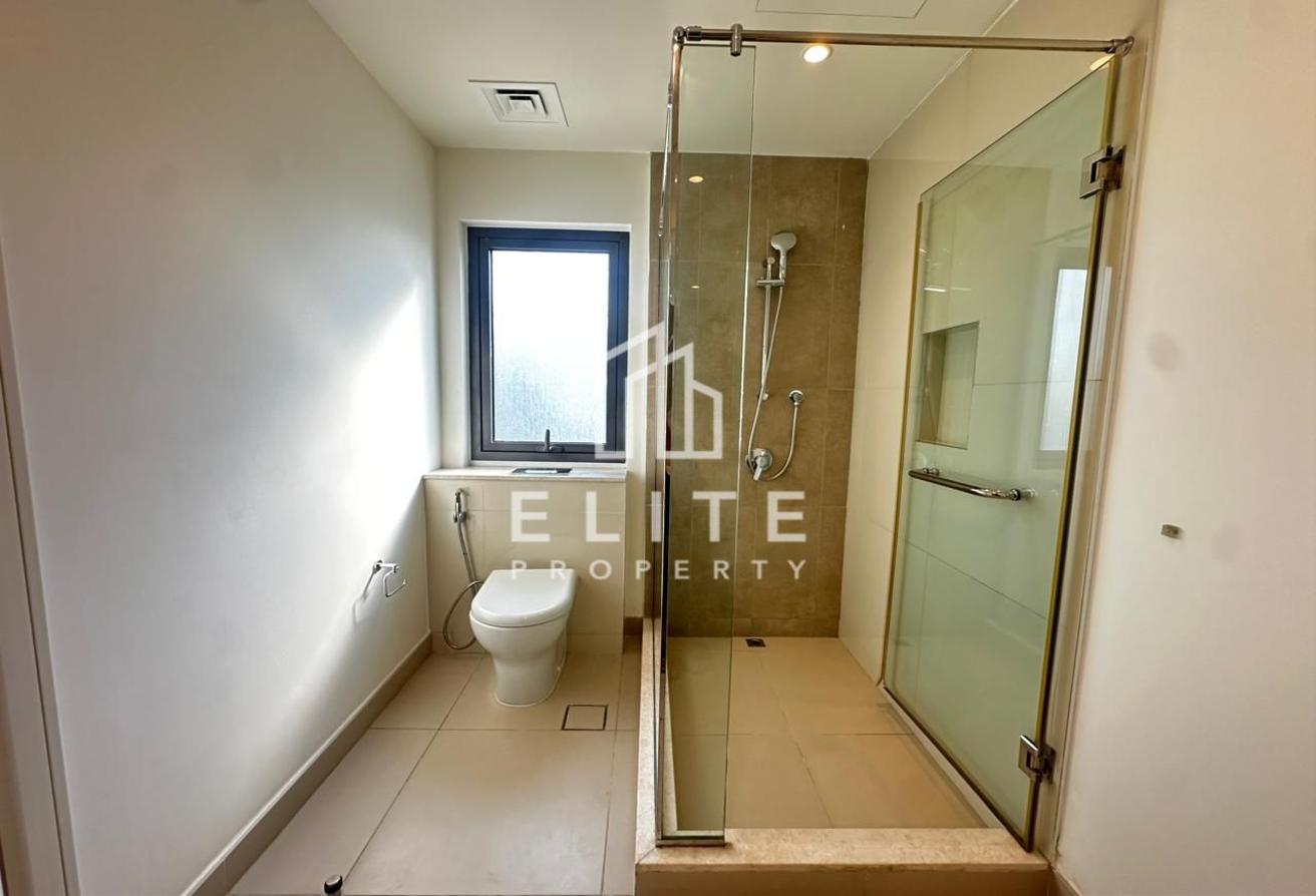 Cameltrack | | Upgraded | Close to Amenities photo 19