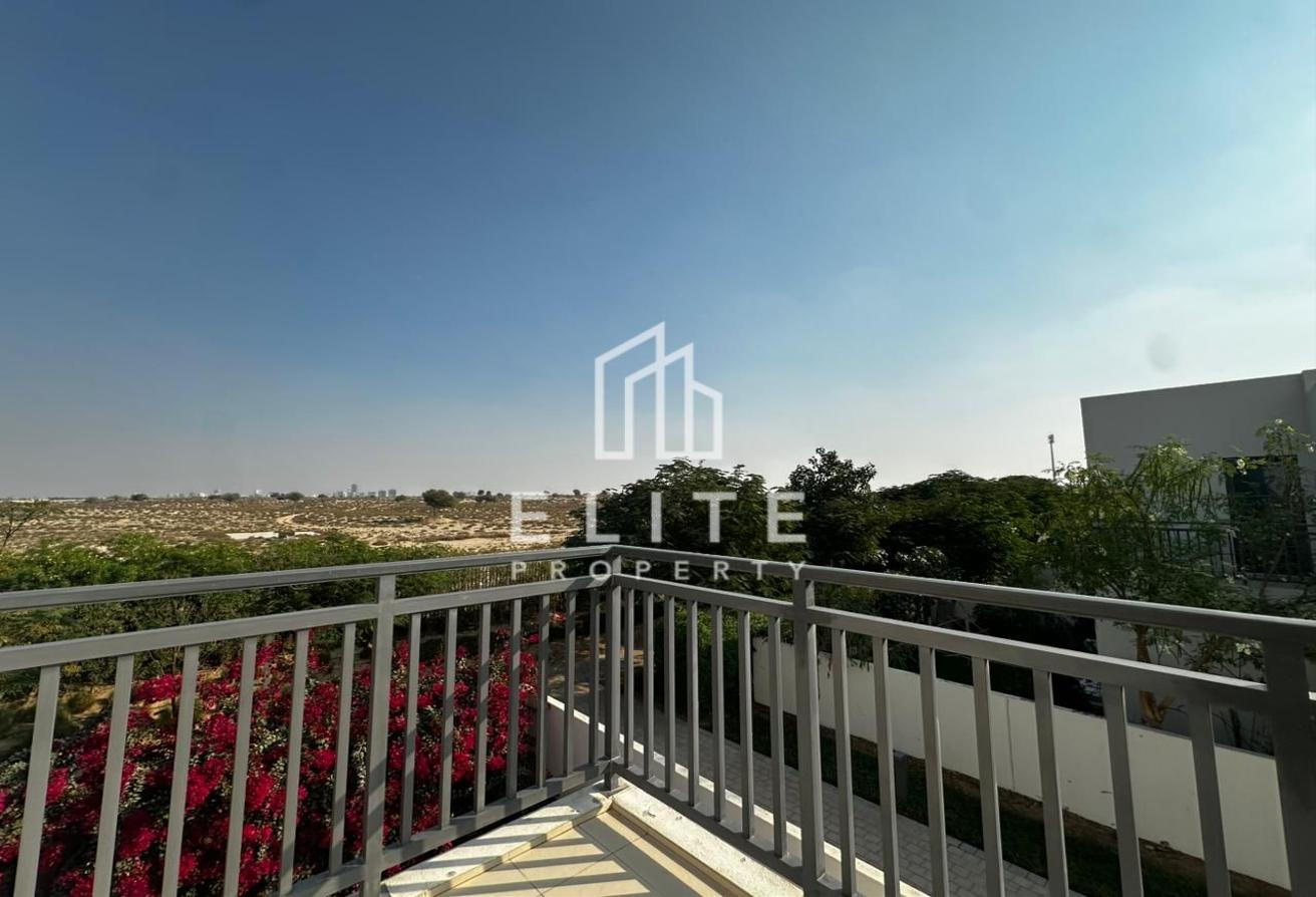 Cameltrack | | Upgraded | Close to Amenities photo 20