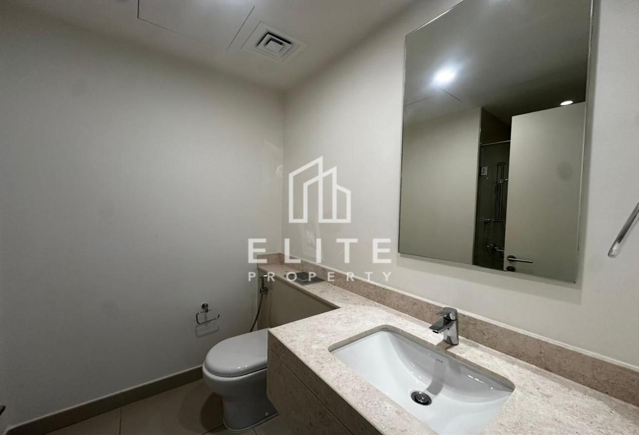 Cameltrack | | Upgraded | Close to Amenities photo 18