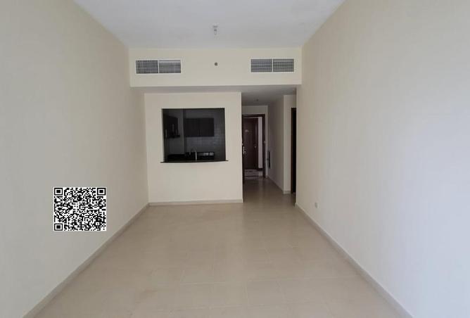 74241283 - Property Image 3