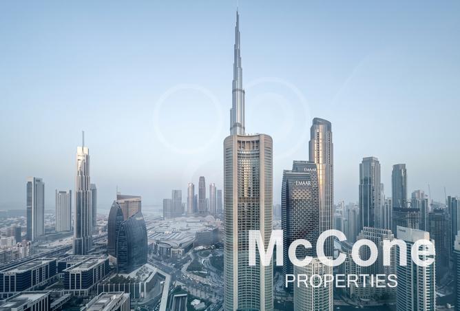 Large Layout | Prime Downtown Living