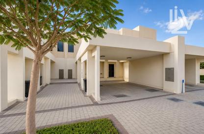 Townhouse - 3 - 4 for sale in Naseem Townhouses - Town Square - Dubai