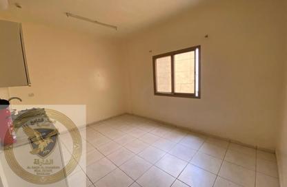 Apartment - Studio - 1 Bathroom for rent in Bu Tina - Al Sharq - Sharjah Apartment - Studio - 1 Bathroom for rent in Bu Tina - Al Sharq - Sharjah
