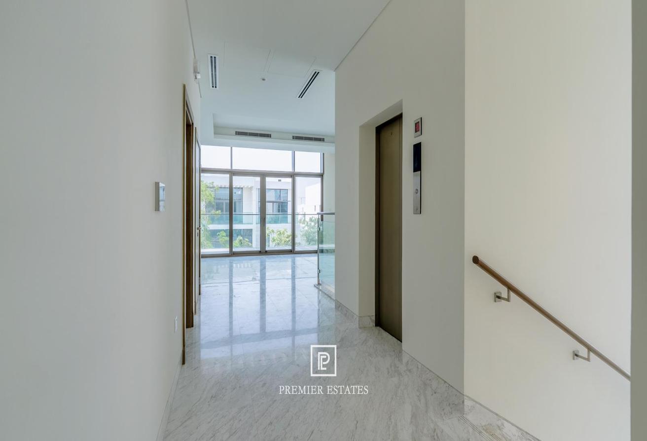 Luxury Villa | Private Pool | District One Living photo 6