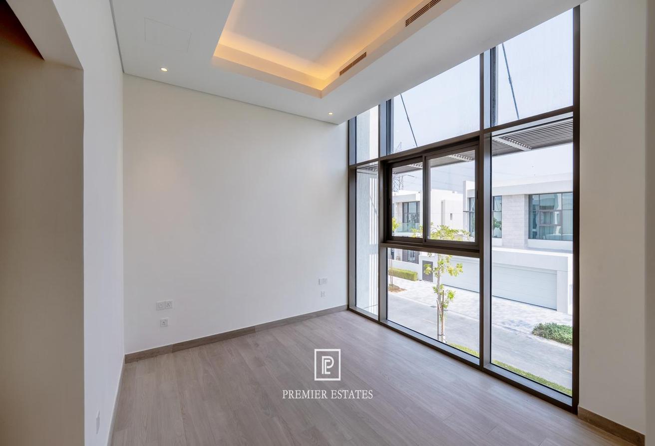 Luxury Villa | Private Pool | District One Living photo 10