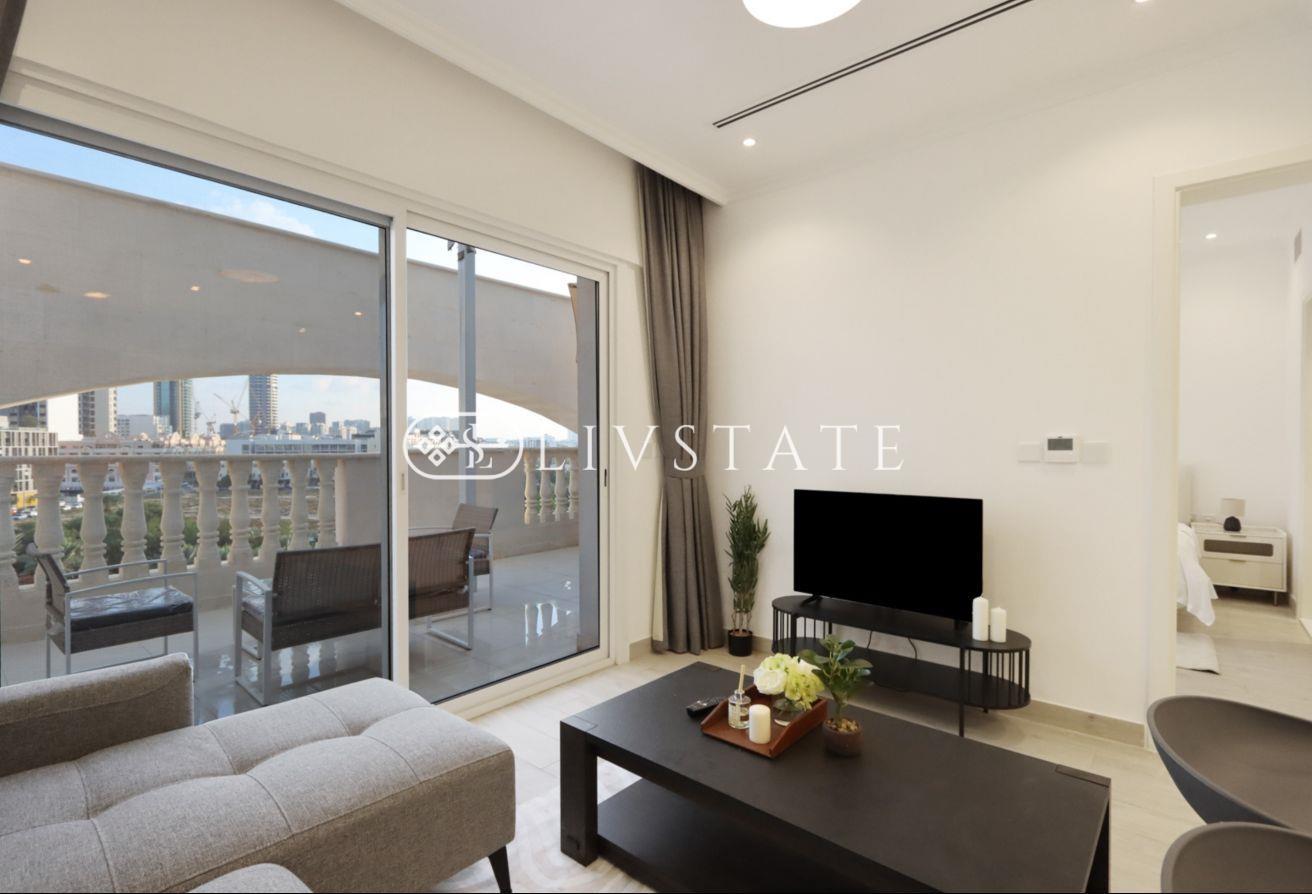 Large Balcony | Spacious Layout | ParkView photo 4