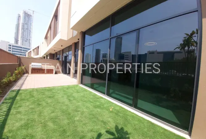 165601705 - Property Image 2
