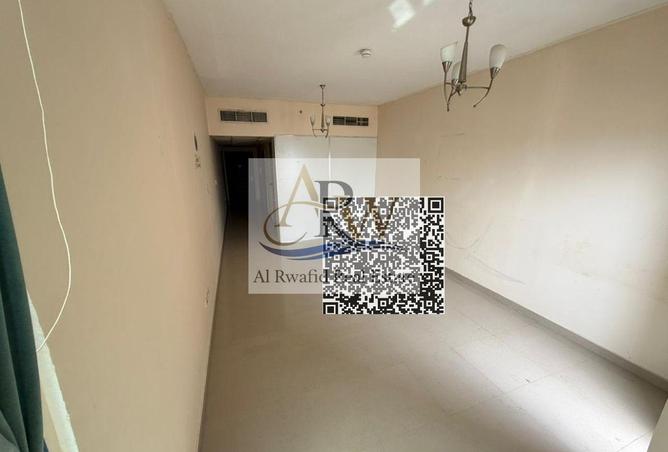 72721380 - Property Image 2