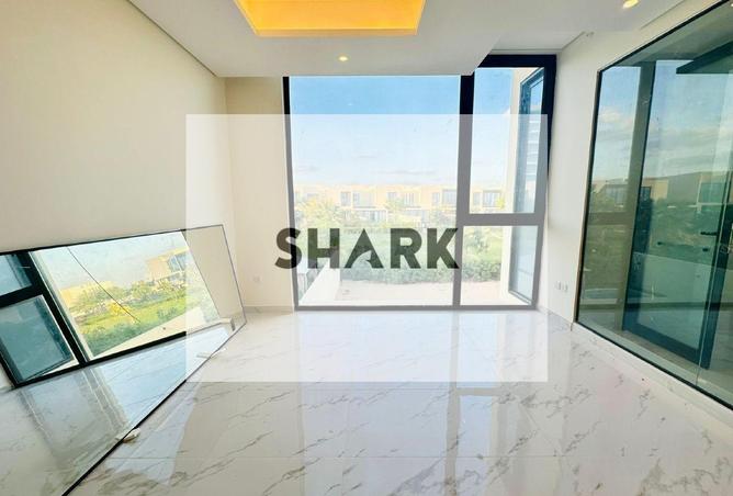 81956241 - صورة العقار 3