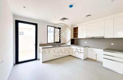 Villa - 5 Bedrooms - 6 Bathrooms for rent in Jebel Ali Village Villas - Jebel Ali Village - Jebel Ali - Dubai