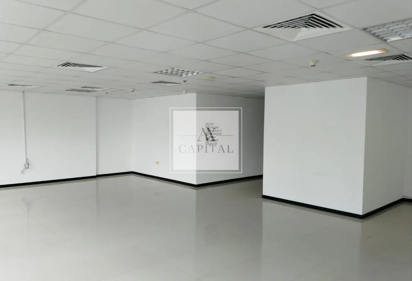 98690643 - Property Main Image