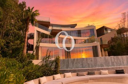 Villa - 6 Bedrooms - 7+ Bathrooms for sale in Zuha Island Villas - The World Islands - Dubai