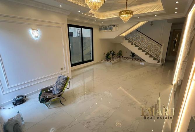 81961419 - Property Image 3