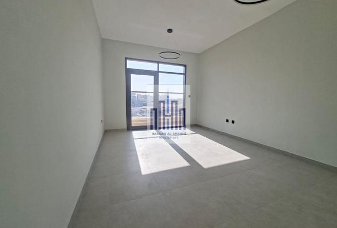 82376789 - Property Image 2