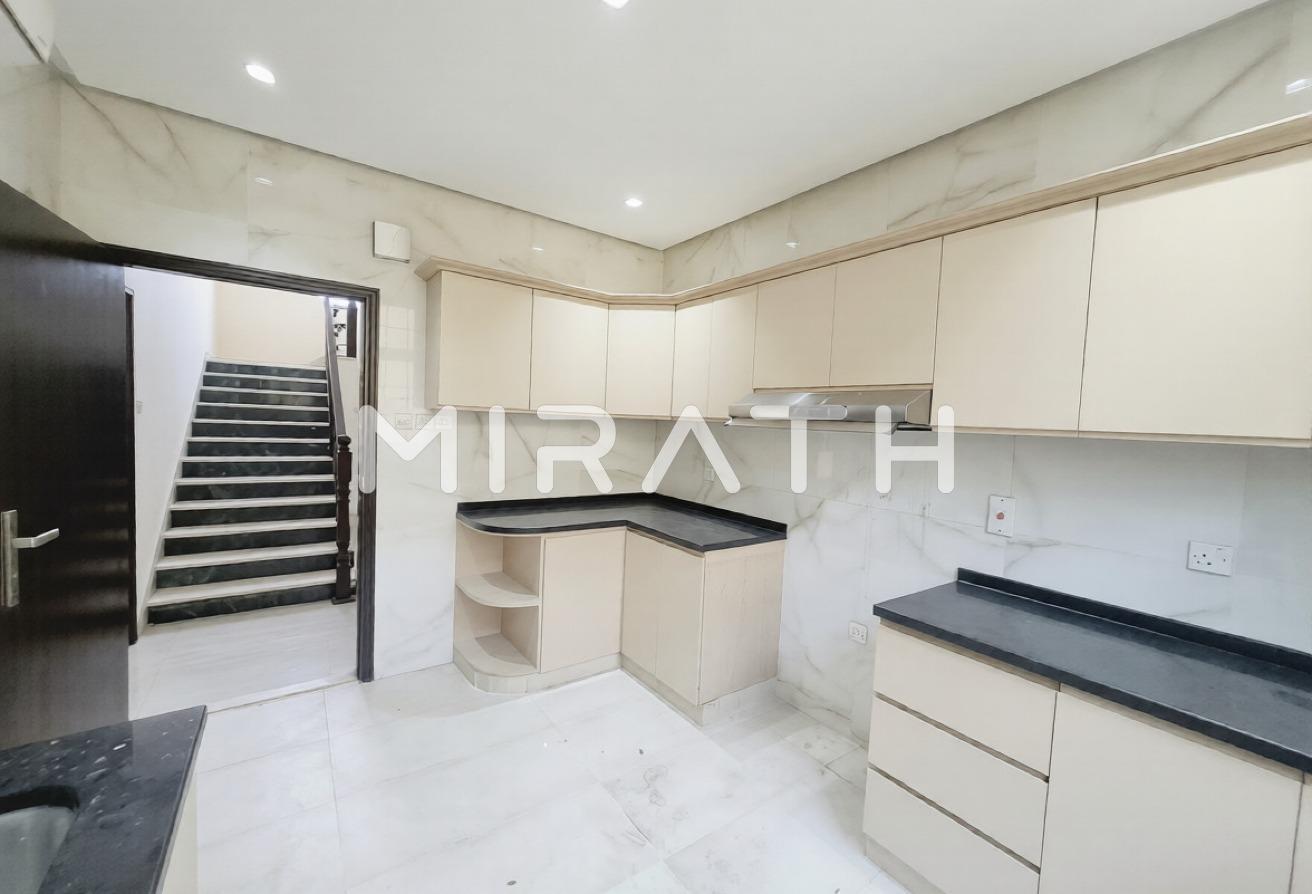 Excellent Renovated Villa | Private Pool | Garden photo 4
