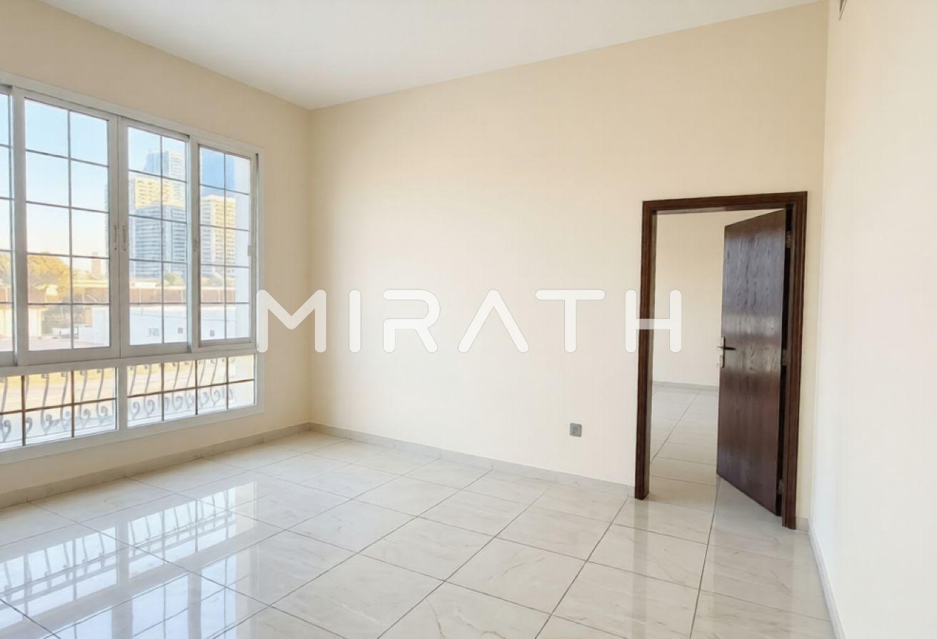 Excellent Renovated Villa | Private Pool | Garden photo 3