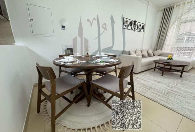 121549610 - Property Image 2