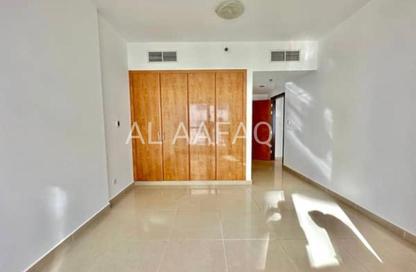 Apartment - 1 Bedroom - 2 Bathrooms for rent in Al Khan Corniche - Al Khan - Sharjah Apartment - 1 Bedroom - 2 Bathrooms for rent in Al Khan Corniche - Al Khan - Sharjah