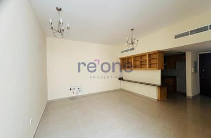Apartment - 1 - 1 for rent in Al Waleed Building - Al Raffa - Bur Dubai - Dubai