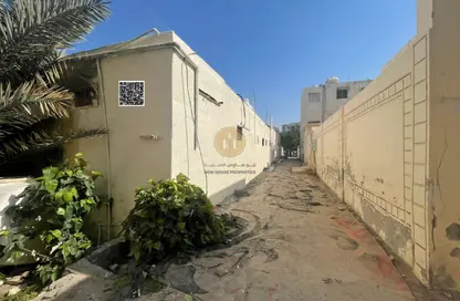 Villa - 5 Bedrooms - 4 Bathrooms for sale in Cornish Tower - Al Rumaila - Ajman