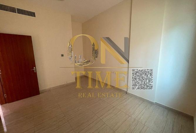 75788786 - Property Image 2