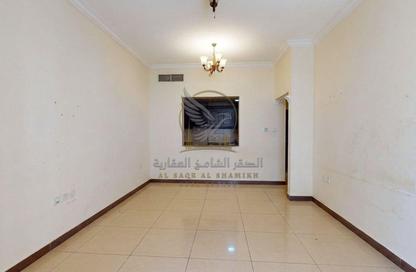 Apartment - 1 - 2 for rent in Qasimia 10 building - Al Mahatta - Al Qasimia - Sharjah Apartment - 1 - 2 for rent in Qasimia 10 building - Al Mahatta - Al Qasimia - Sharjah