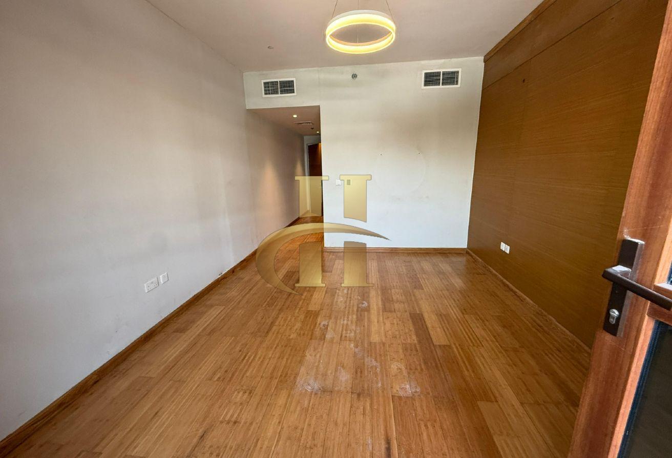 Luxury 1 BHK | BBQ Area | Vacant photo 9