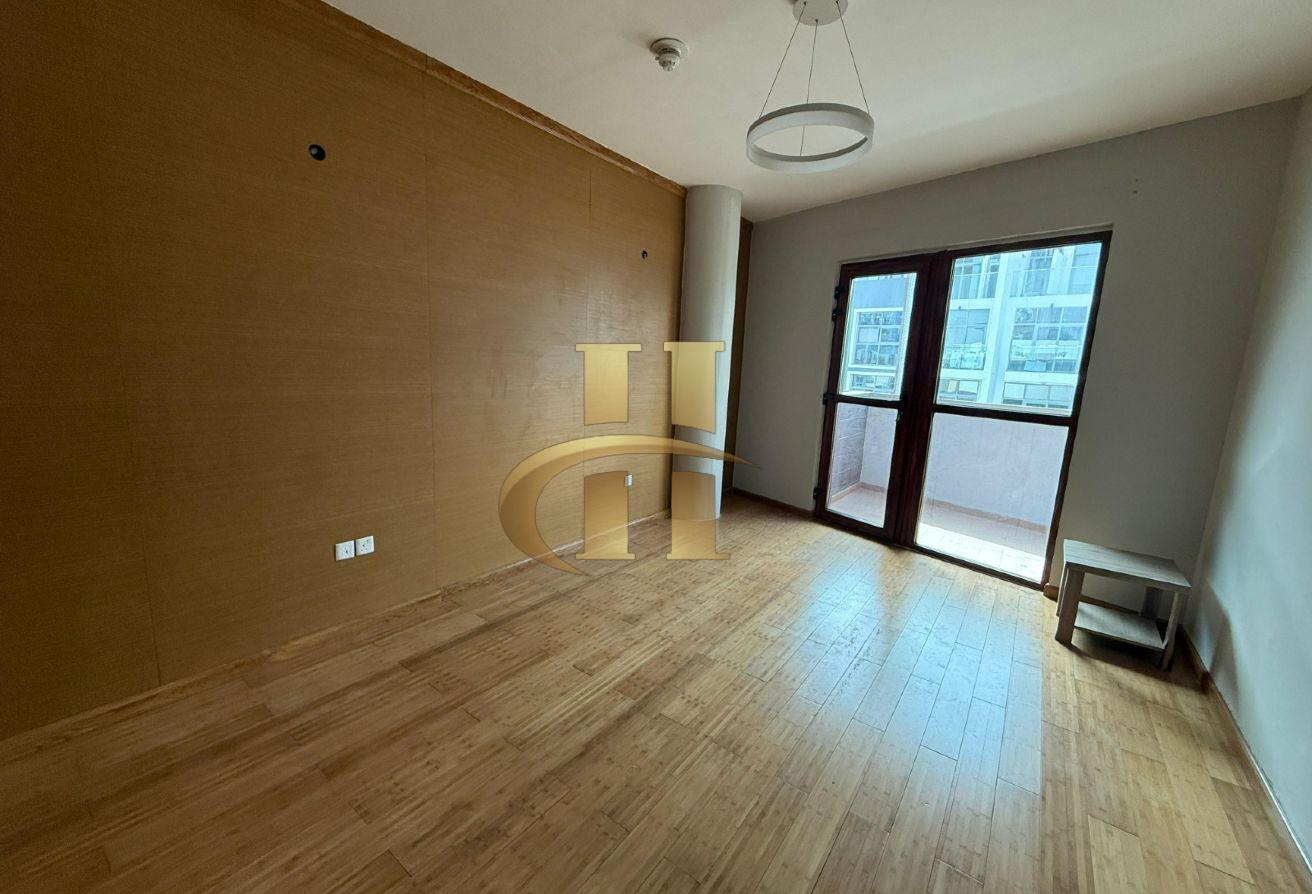 Luxury 1 BHK | BBQ Area | Vacant photo 4