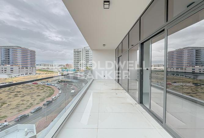 92696207 - Property Main Image