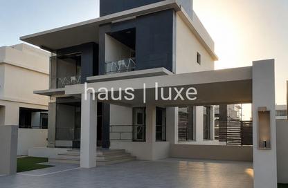 Villa - 6 Bedrooms - 7 Bathrooms for sale in Venice - Damac Lagoons - Dubai