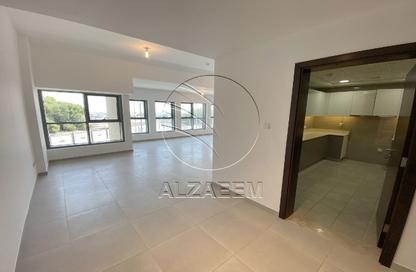 Apartment - 3 - 4 for rent in Bloom Marina - Al Bateen - Abu Dhabi