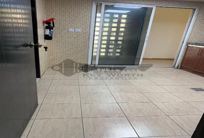 96118734 - Property Image 3