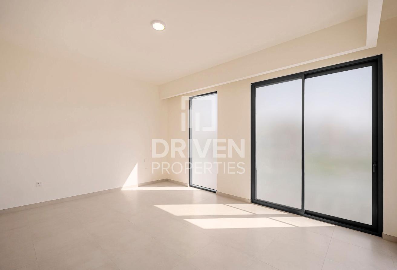Best Location | Key in Hand | Unique Layout photo 9