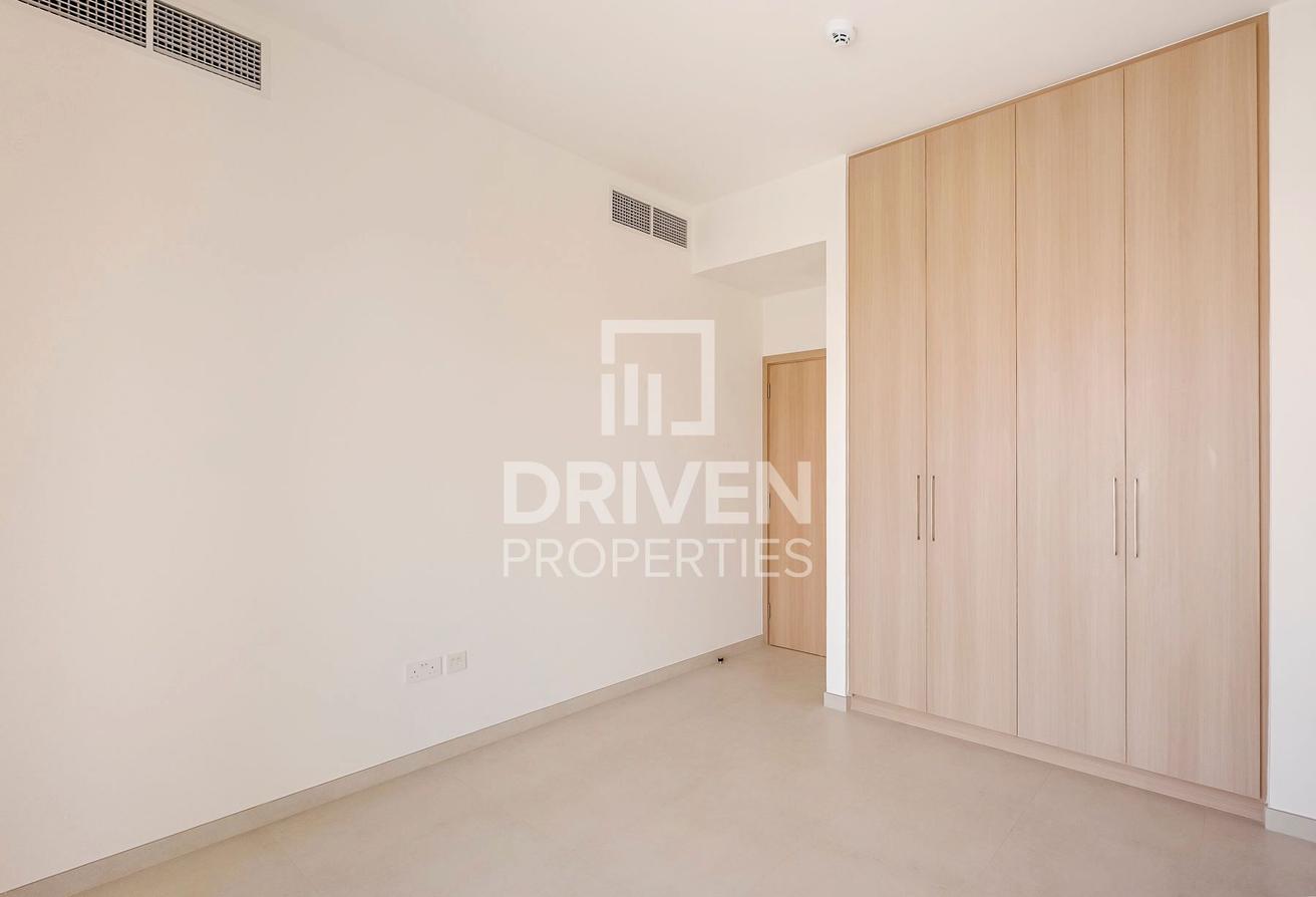 Best Location | Key in Hand | Unique Layout photo 7