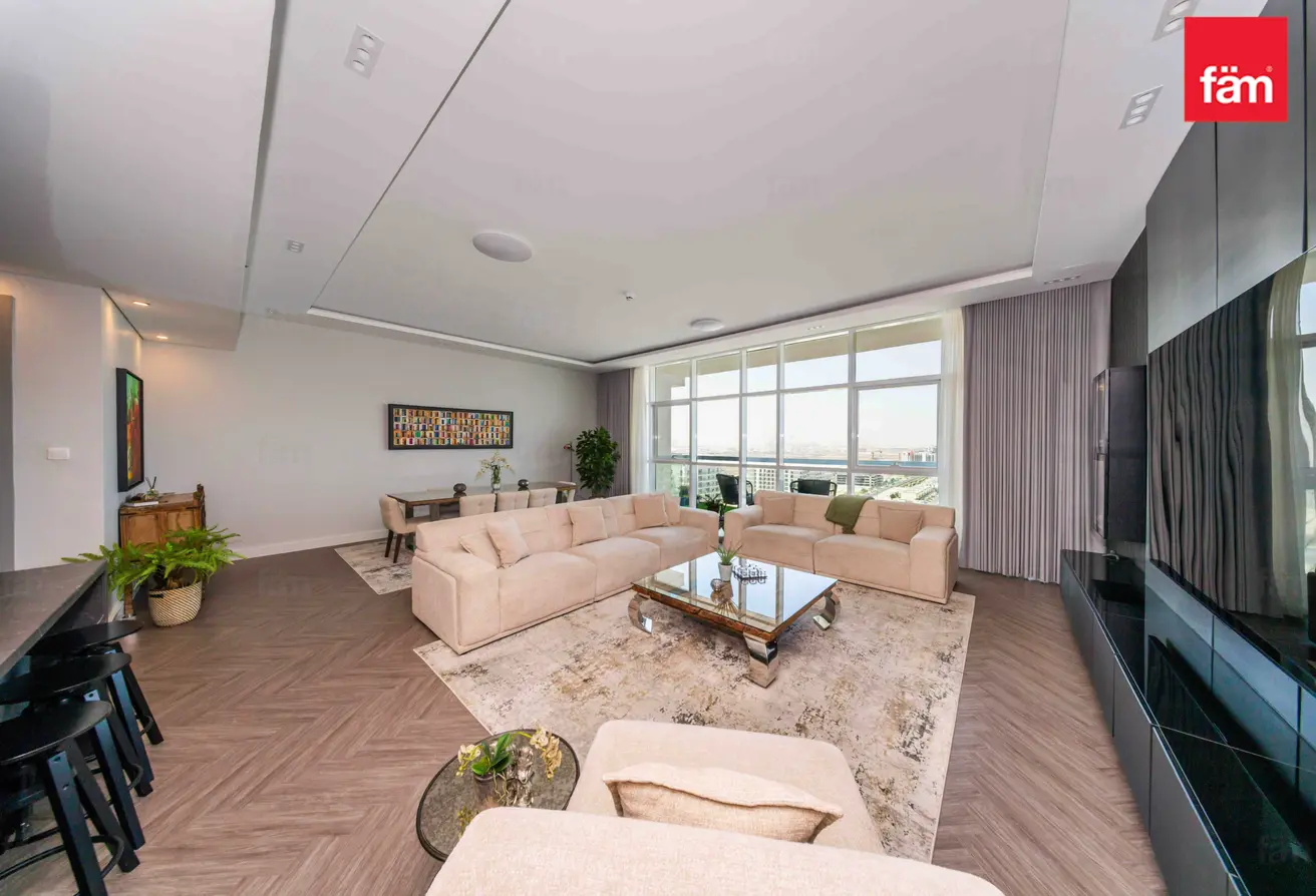 164564065 - Property Main Image