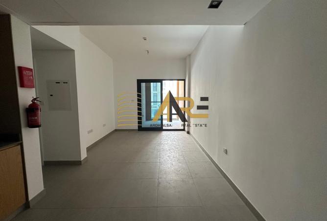 135617734 - Property Main Image