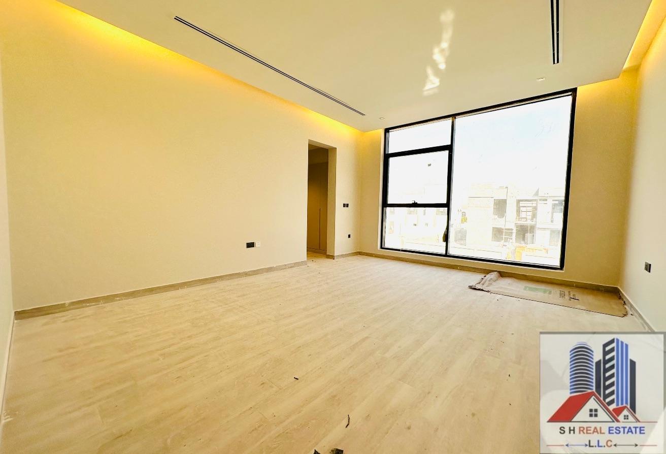 Brand New 5Master Bedrooms Villa Price Nogatible photo 13
