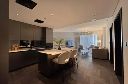 شقة - غرفة نوم - 2 حمامات للبيع في أو تين - الجداف - دبي