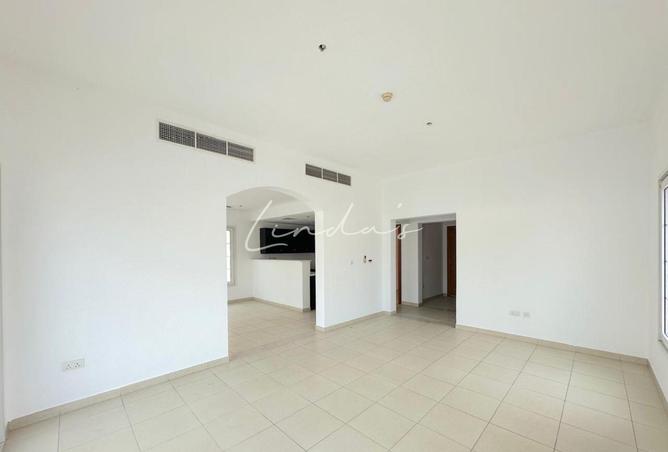 70671504 - صورة العقار 2