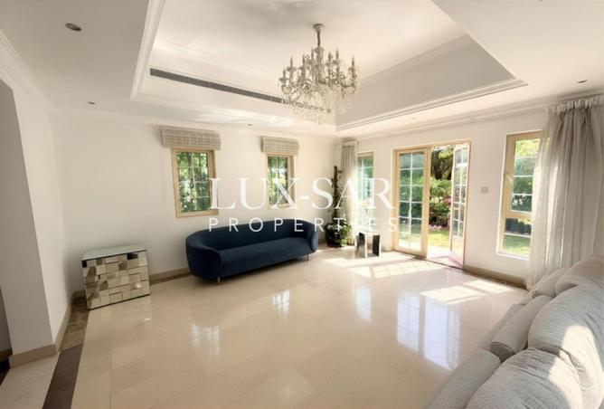 81923175 - Property Image 3