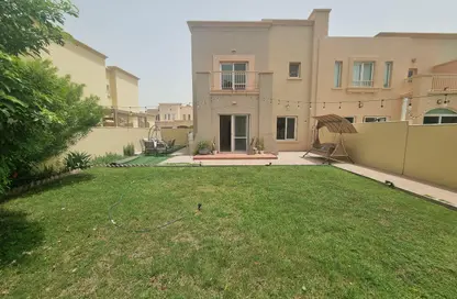 فيلا - 3 غرف نوم - 3 حمامات للايجار في الينابيع1 - الينابيع - دبي
