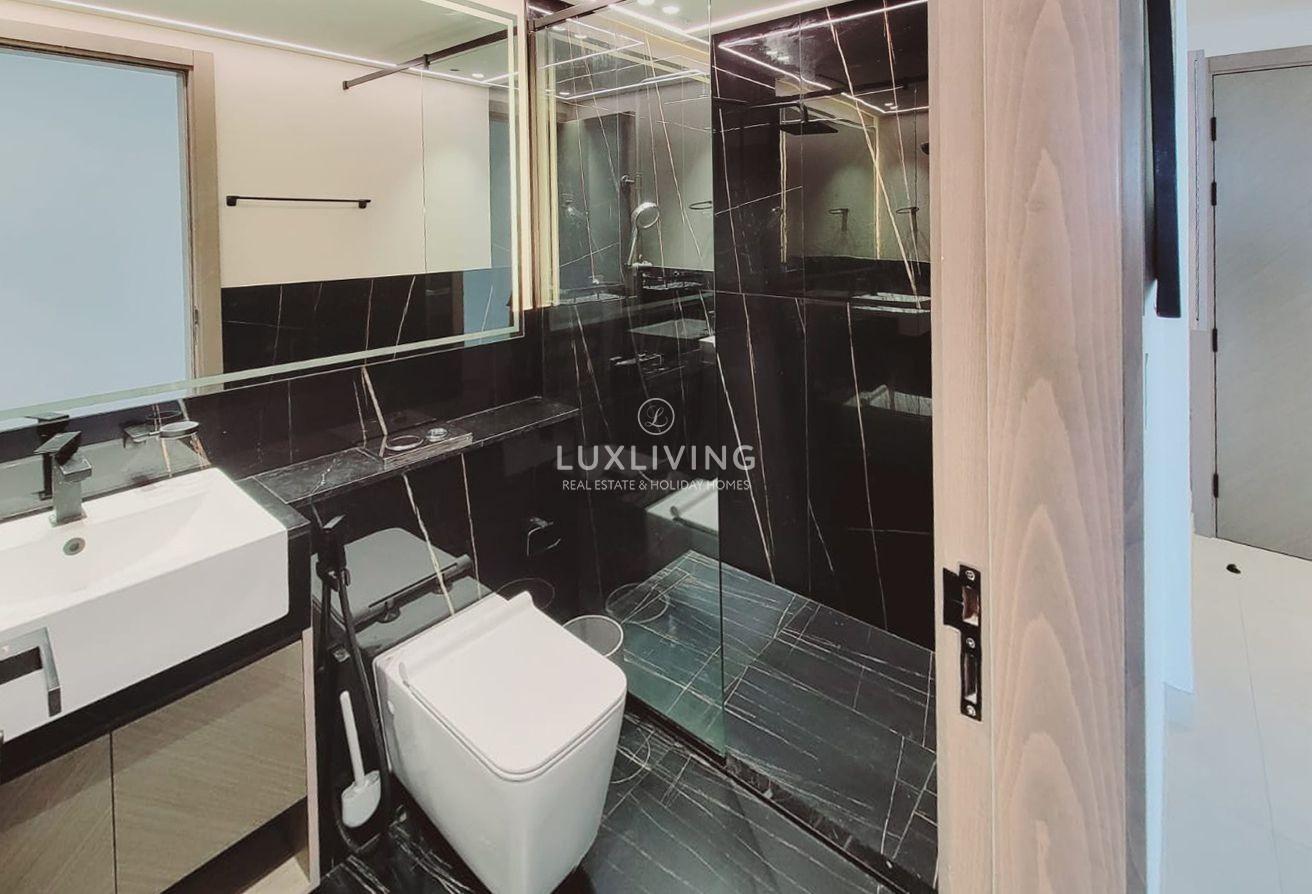 Burj Khalifa Vew | Vastu | Huge Balcony photo 15