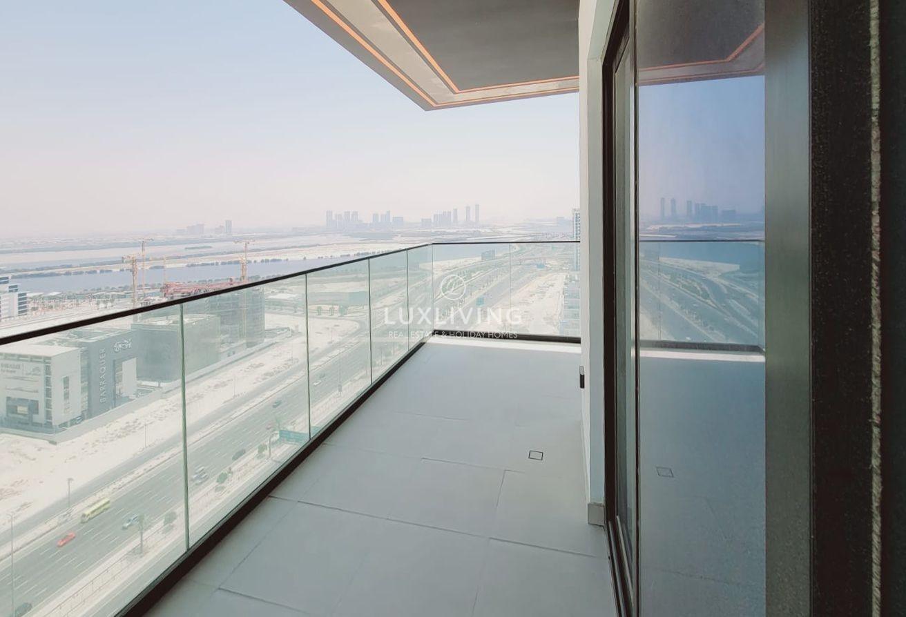 Burj Khalifa Vew | Vastu | Huge Balcony photo 19